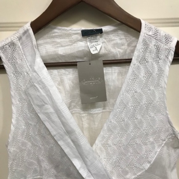 White Left of Centre dress - Picture 2 of 5